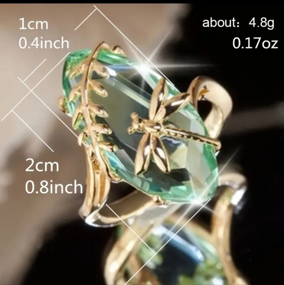 Dragonfly green simulated zircon ring - Picture 3 of 3